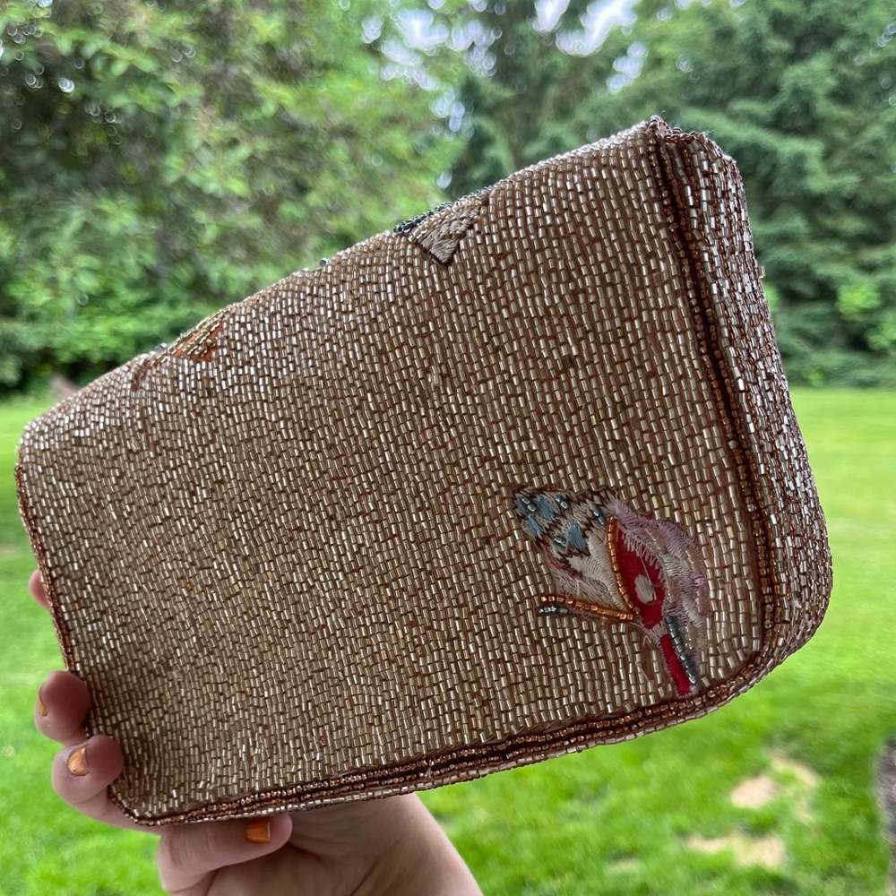 Anthropologie beaded Fiona bag embroidered tan shell ocean seashell purse NWT - Picture 5 of 5